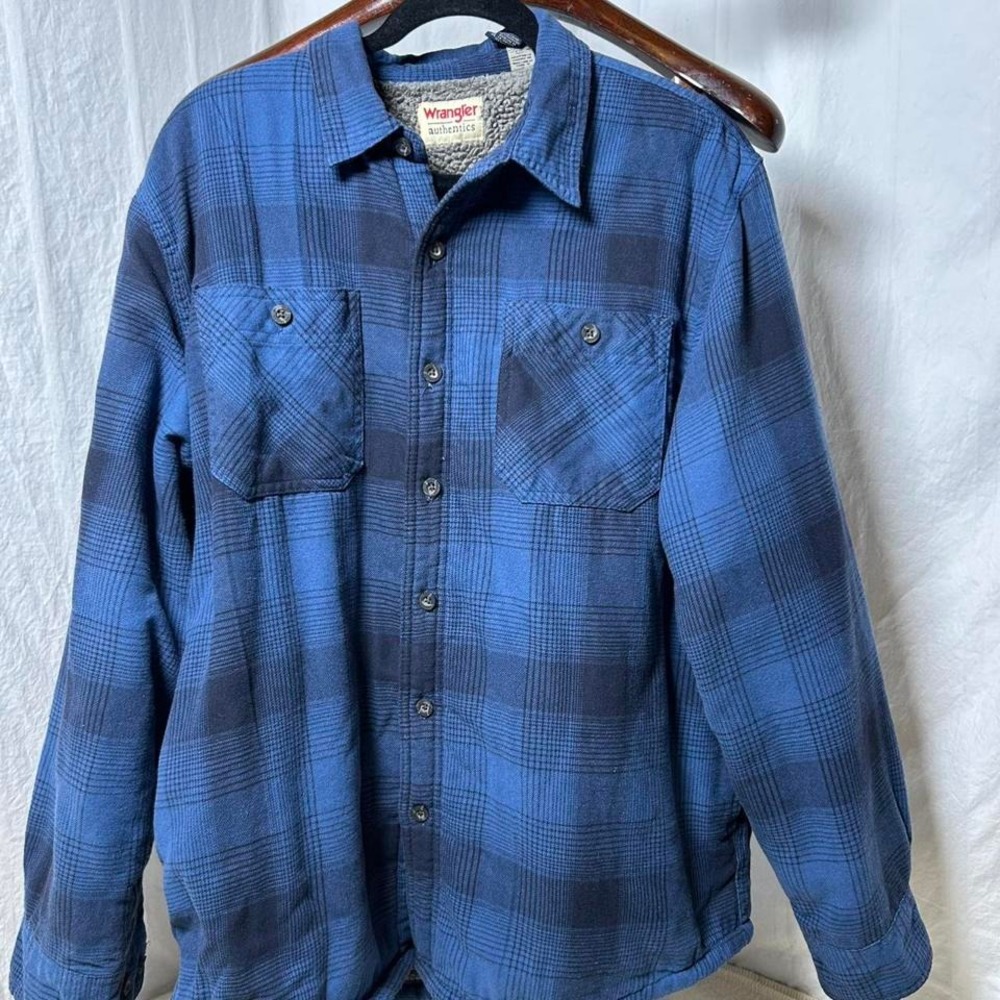 Blue Wrangler Sherpa lined flannel‎ jacket Shacket Large